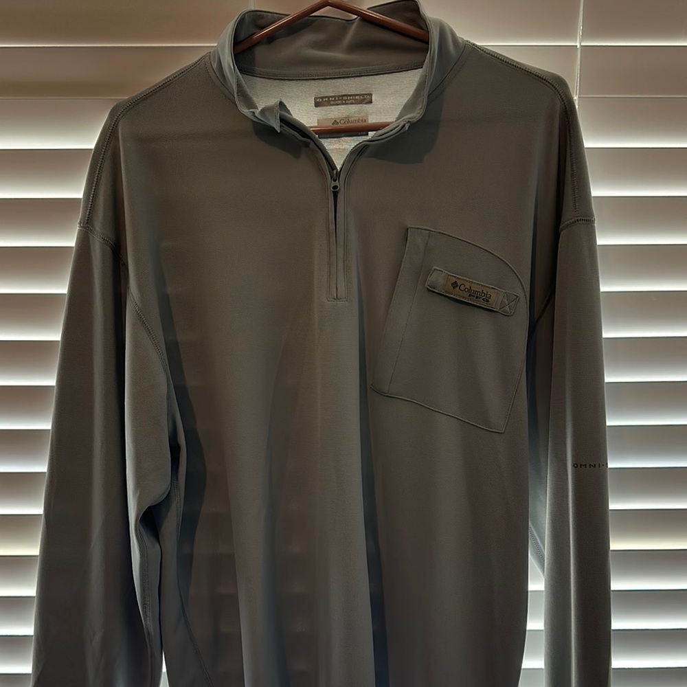 Columbia Gray Quarter-Zip Pullover